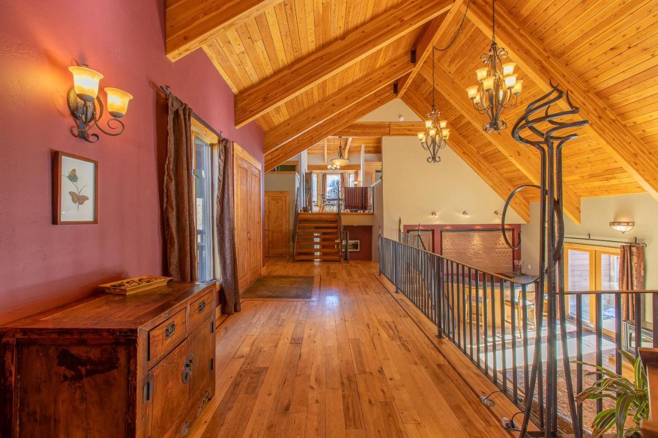 Nordic Inn Crested Butte Exterior photo